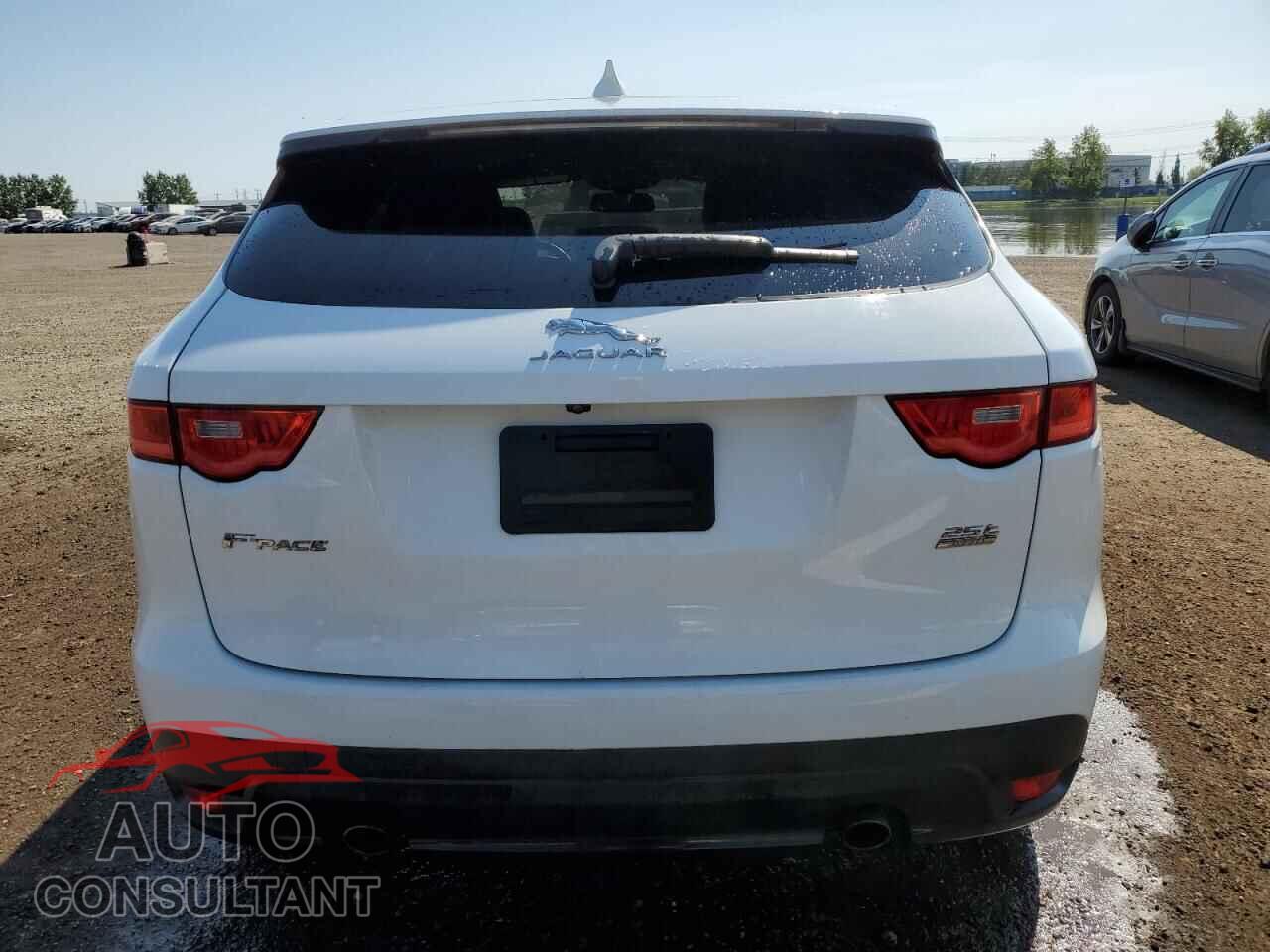 JAGUAR F-PACE 2018 - SADCL2FX2JA325219