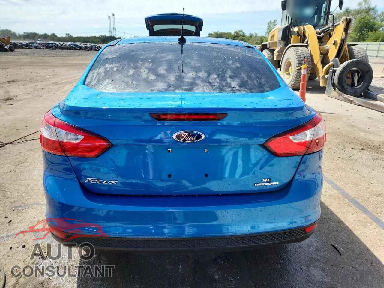 FORD FOCUS 2014 - 1FADP3F27EL129887