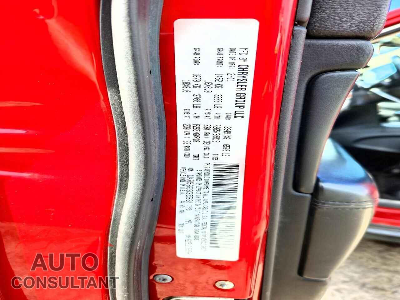 JEEP CHEROKEE 2011 - 1J4RR5GG3BC655620