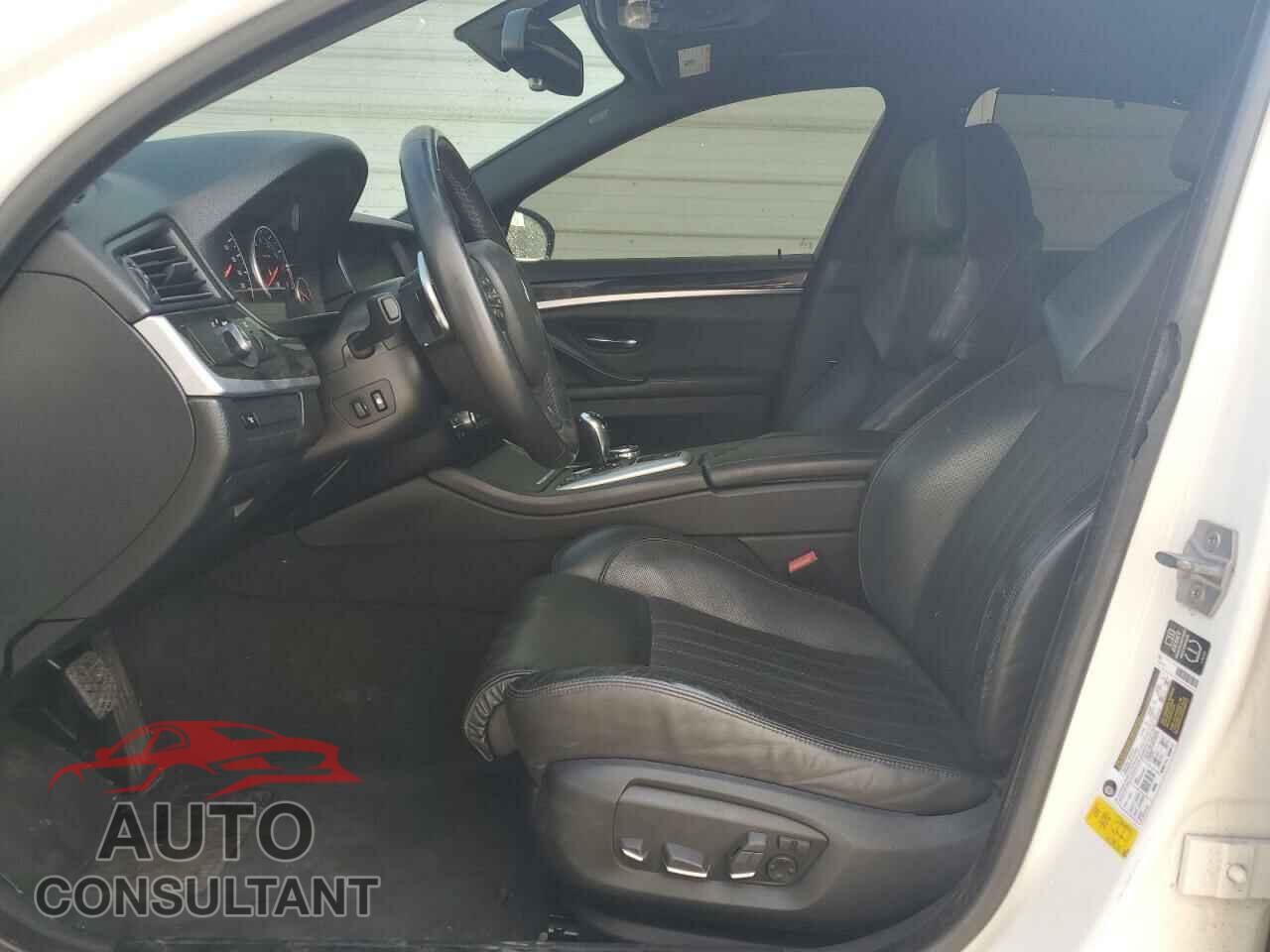 BMW M5 2014 - WBSFV9C54ED097462