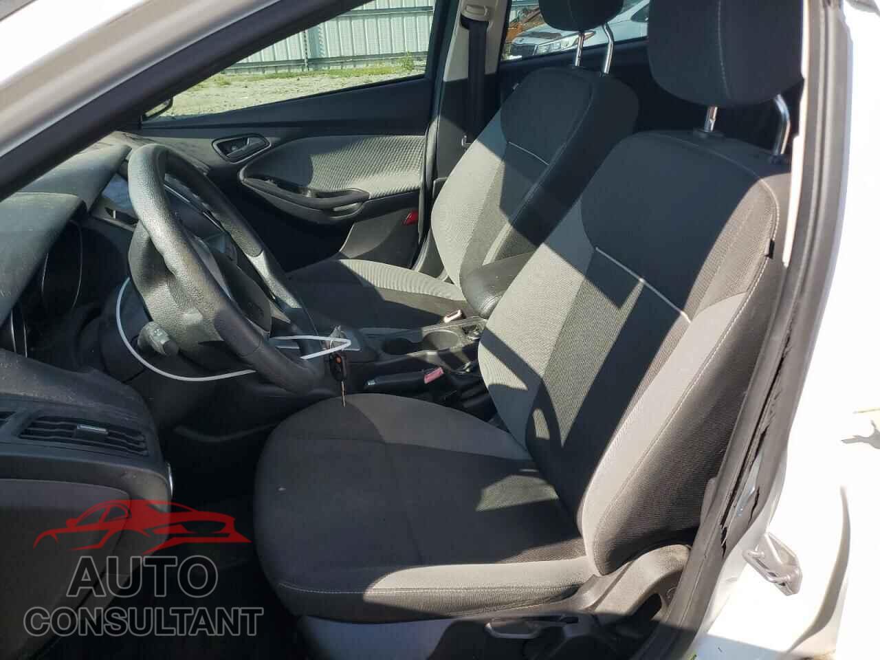FORD FOCUS 2012 - 1FAHP3K20CL176716