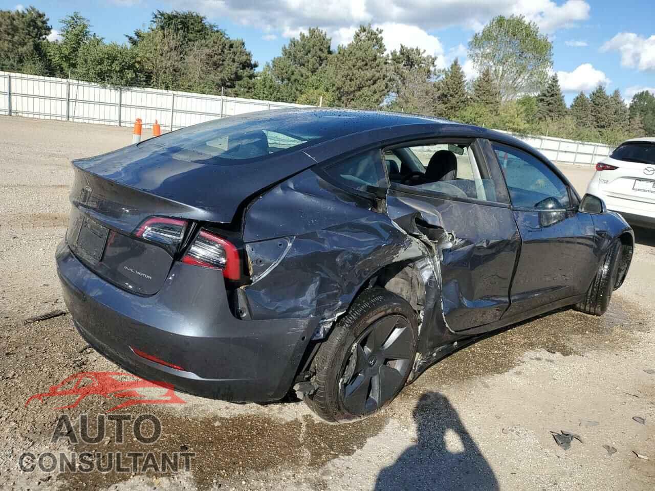 TESLA MODEL 3 2022 - 5YJ3E1EB3NF170764