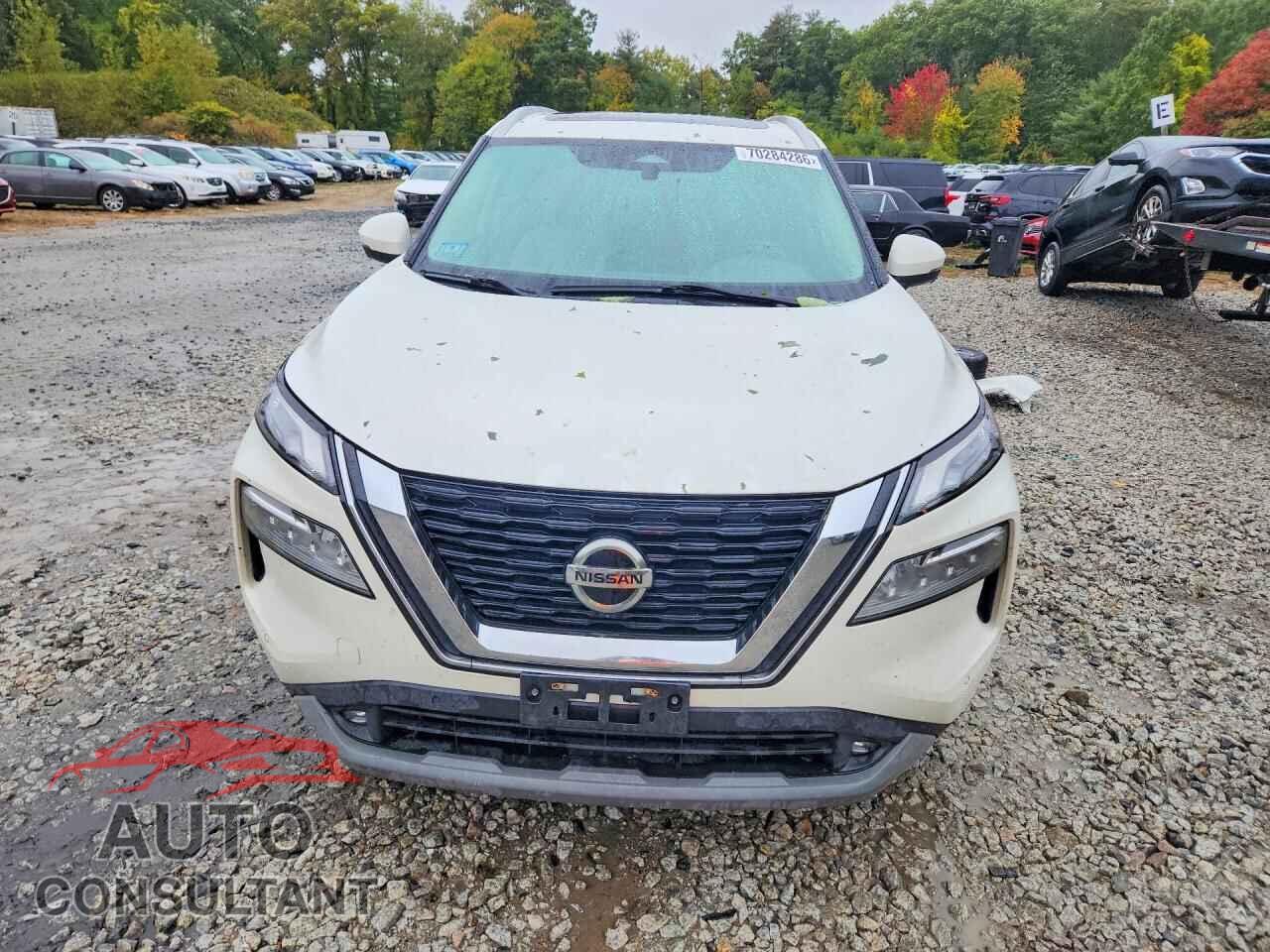 NISSAN ROGUE 2021 - 5N1AT3CB4MC685825