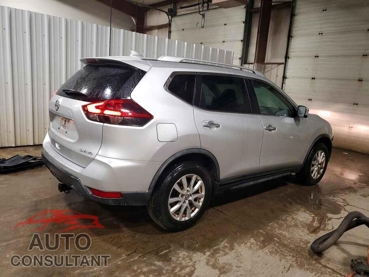 NISSAN ROGUE 2018 - KNMAT2MV5JP519048