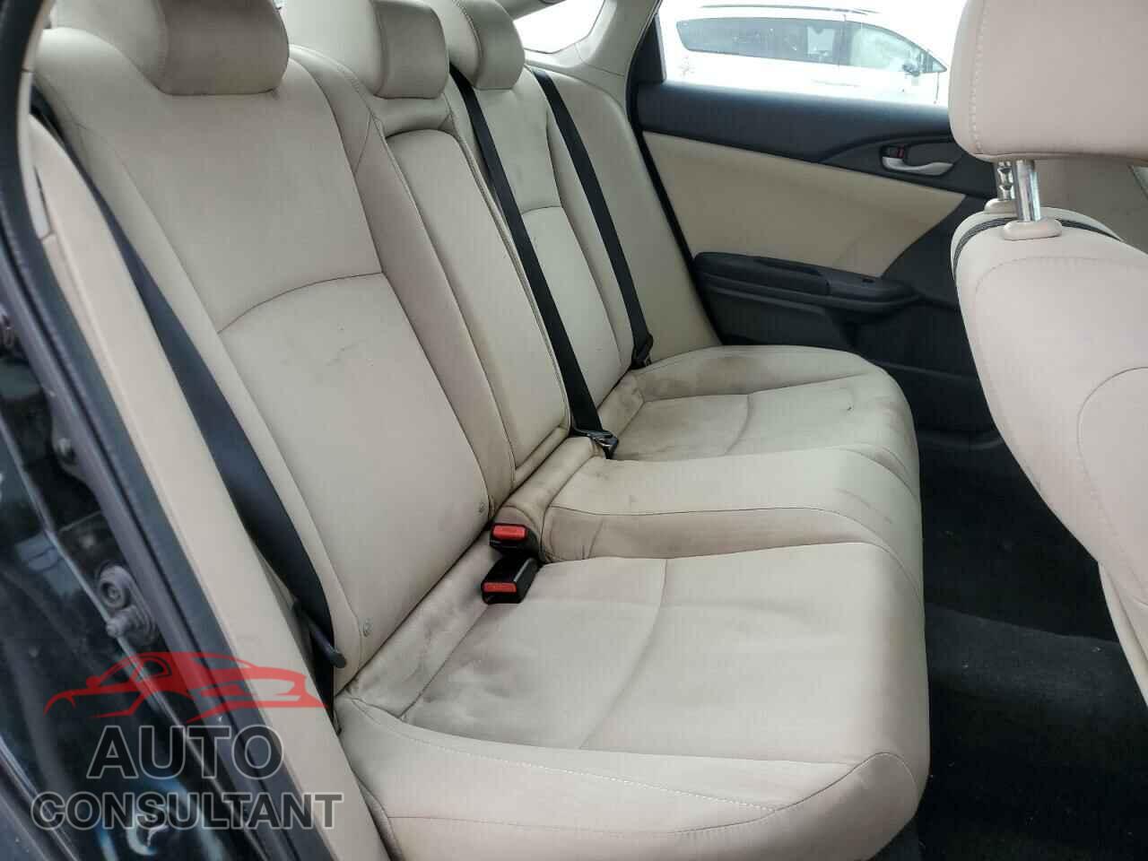 HONDA CIVIC 2017 - 2HGFC2F76HH547980