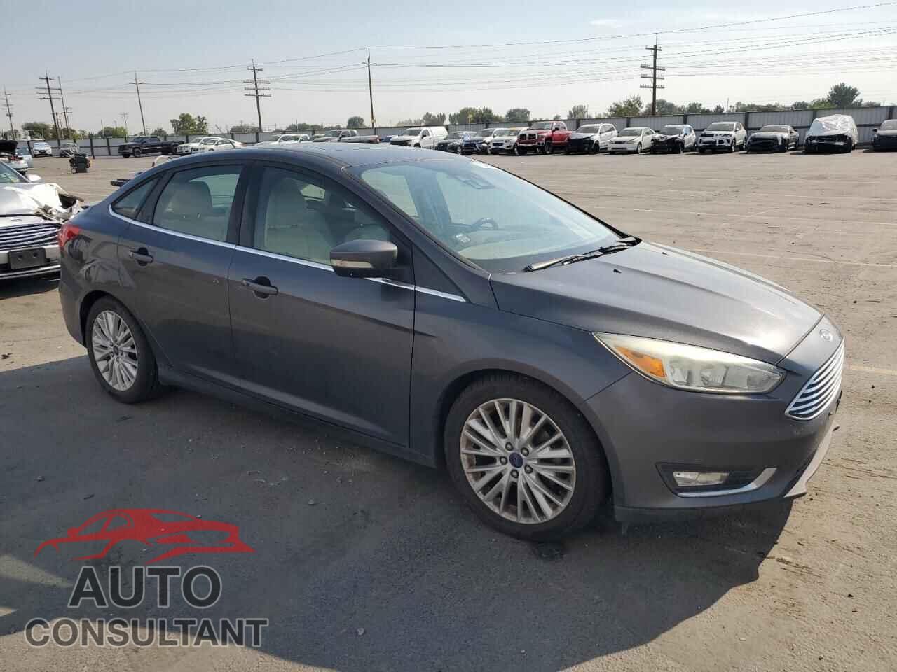 FORD FOCUS 2015 - 1FADP3J2XFL275189