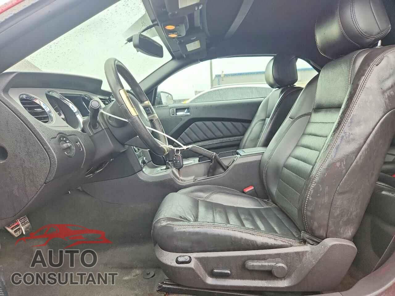 FORD MUSTANG 2014 - 1ZVBP8EM4E5331055