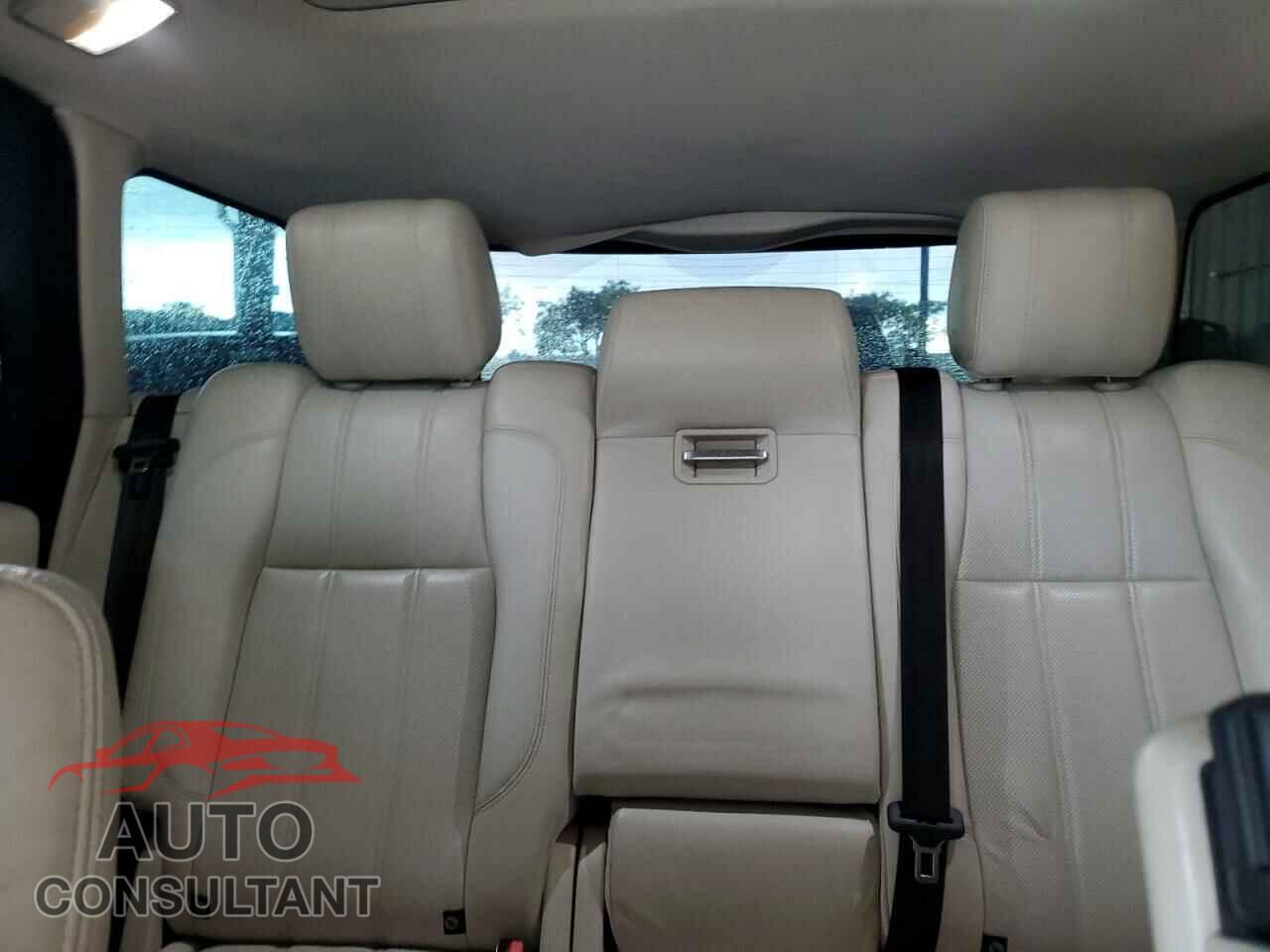LAND ROVER RANGEROVER 2017 - SALGS2FK6HA331452