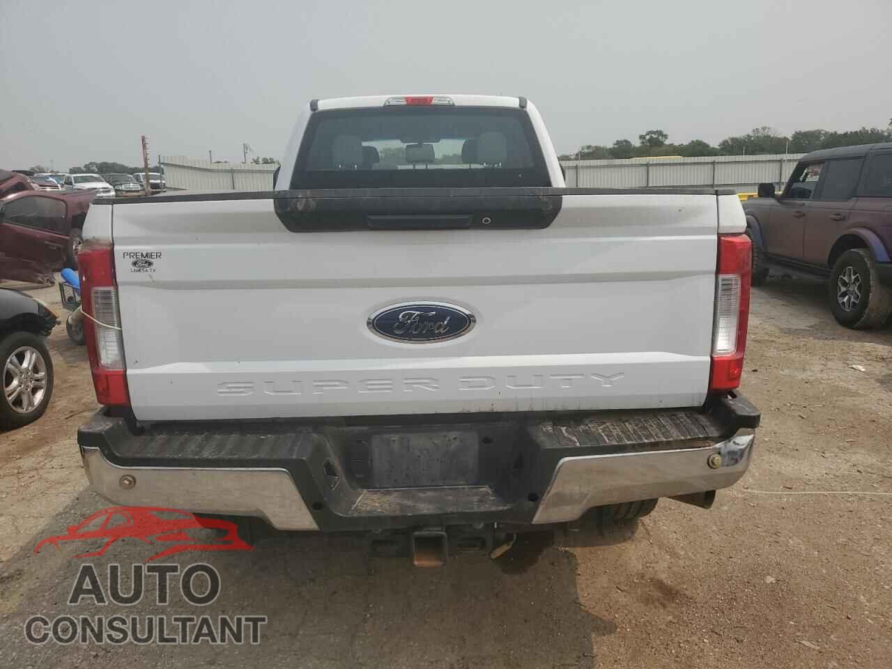 FORD F250 2017 - 1FT7W2B63HEE55918