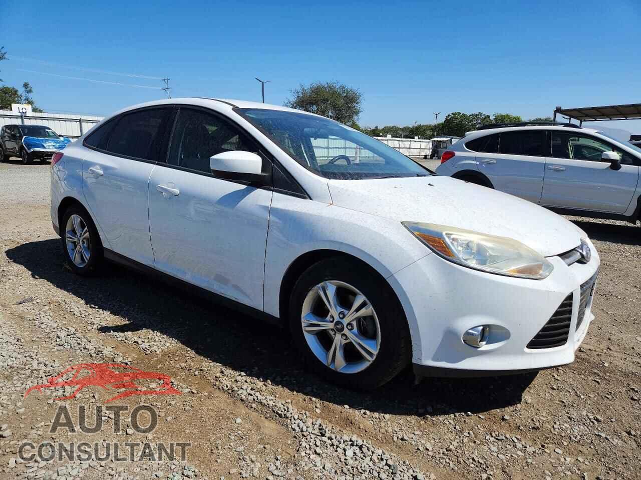 FORD FOCUS 2012 - 1FAHP3F2XCL467928