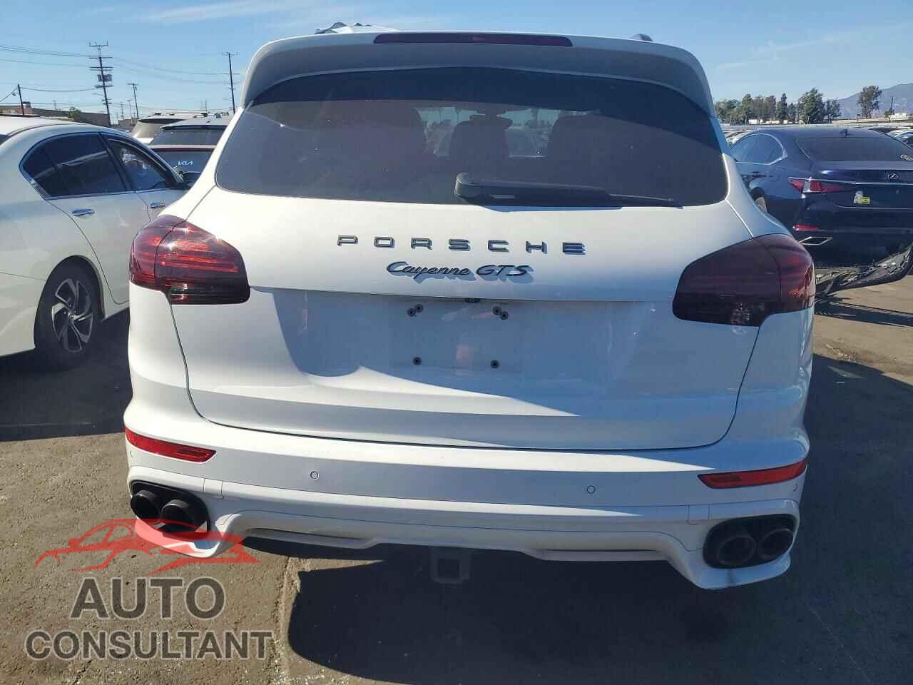 PORSCHE CAYENNE 2016 - WP1AD2A25GLA73036
