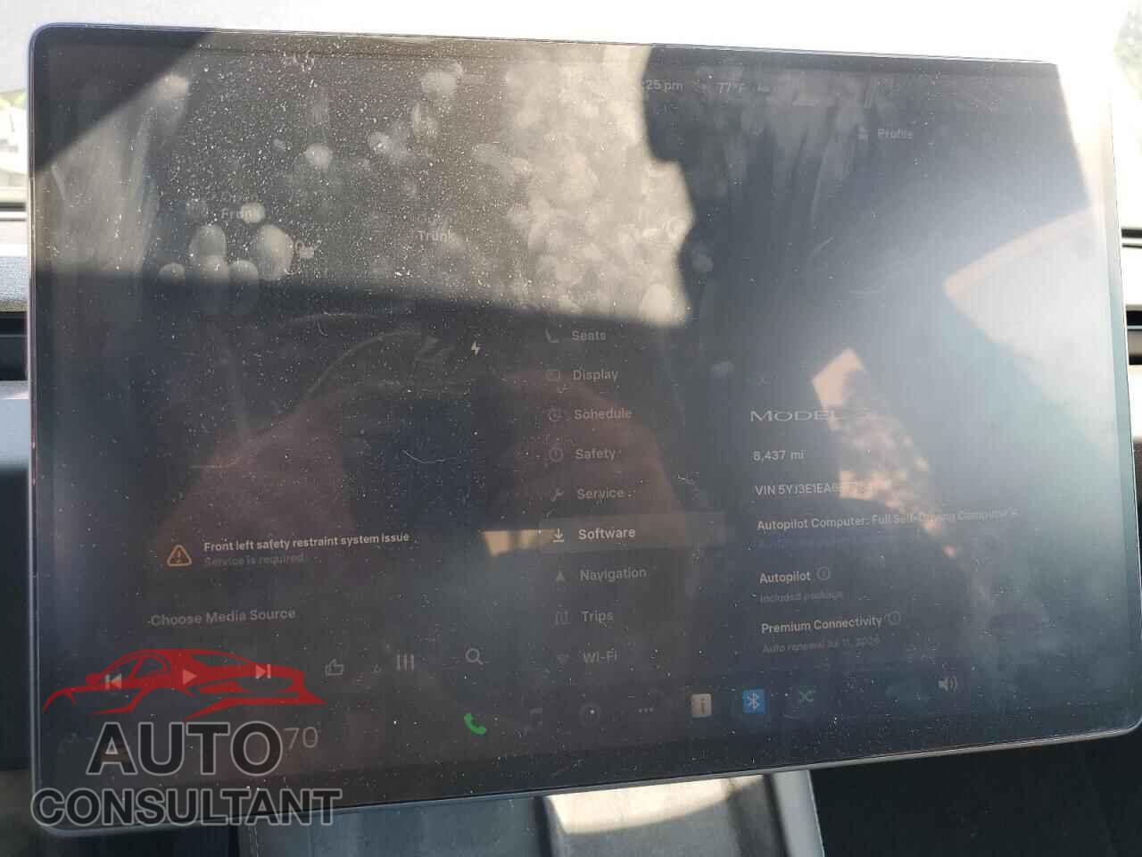 TESLA MODEL 3 2024 - 5YJ3E1EA6RF784138