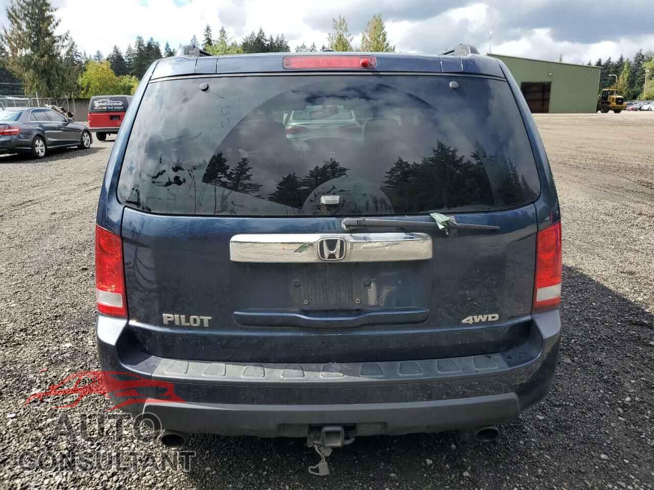 HONDA PILOT 2011 - 5FNYF4H56BB048356
