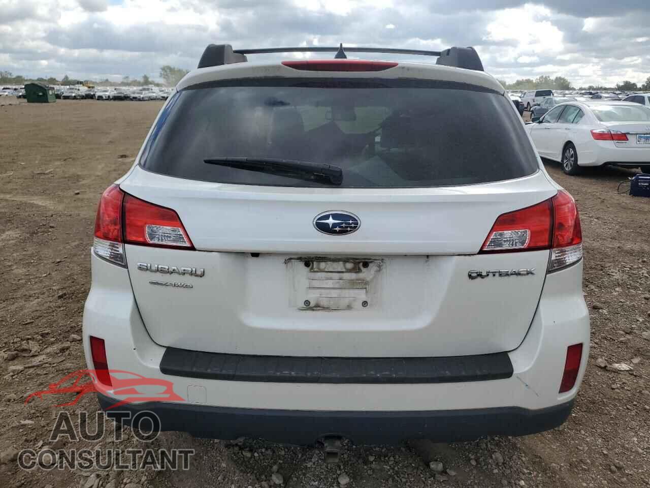 SUBARU OUTBACK 2014 - 4S4BRCLC0E3270420