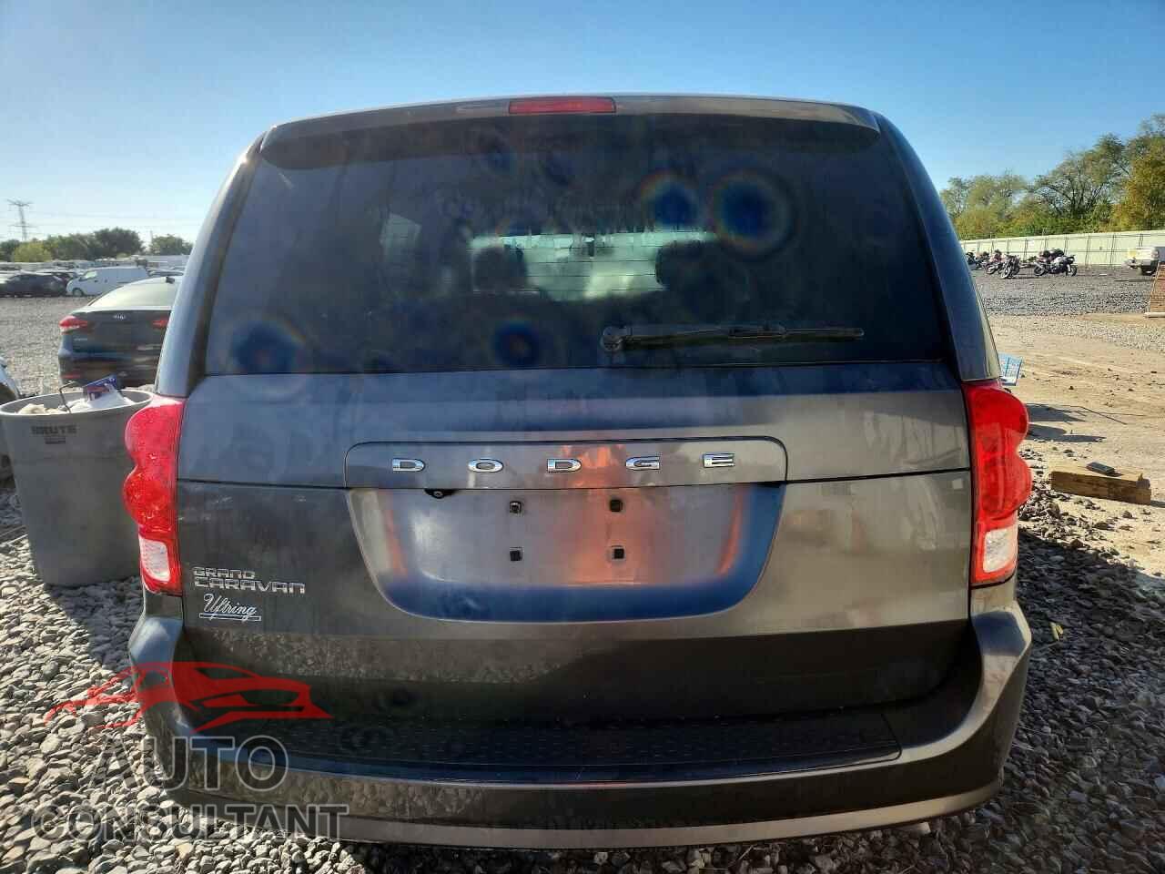 DODGE CARAVAN 2017 - 2C4RDGBG1HR615690