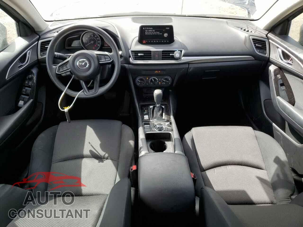 MAZDA 3 2017 - 3MZBN1K77HM114108