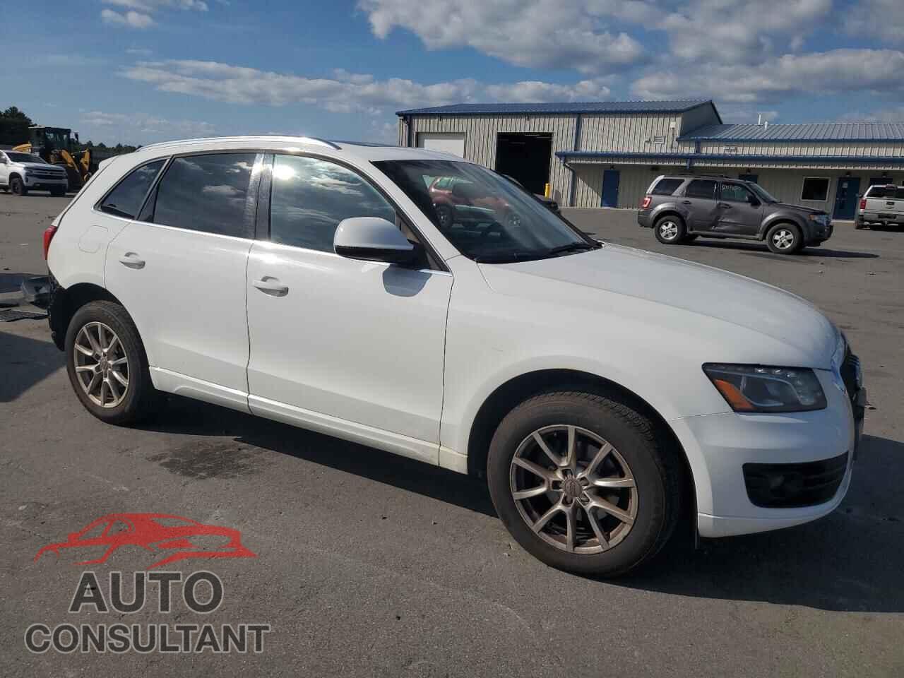 AUDI Q5 2011 - WA1LFAFP3BA048072