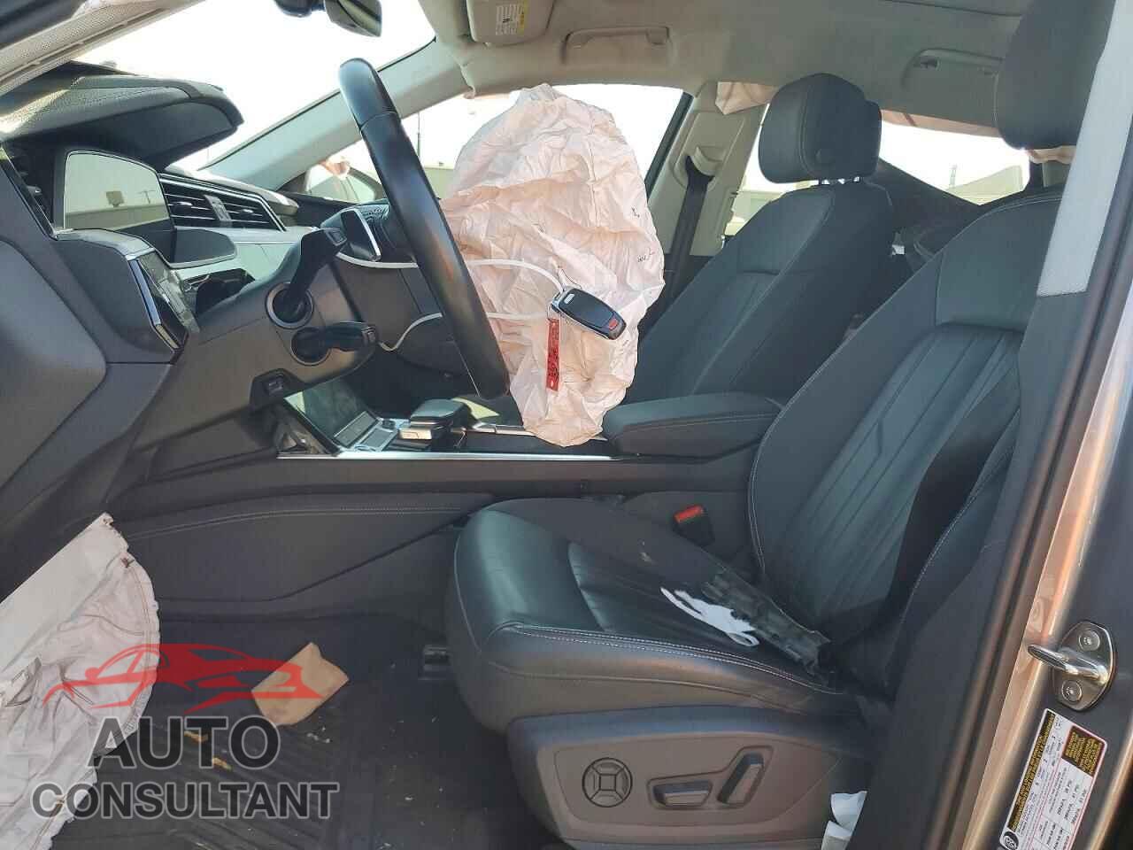 AUDI E-TRON 2021 - WA1AAAGE2MB022109