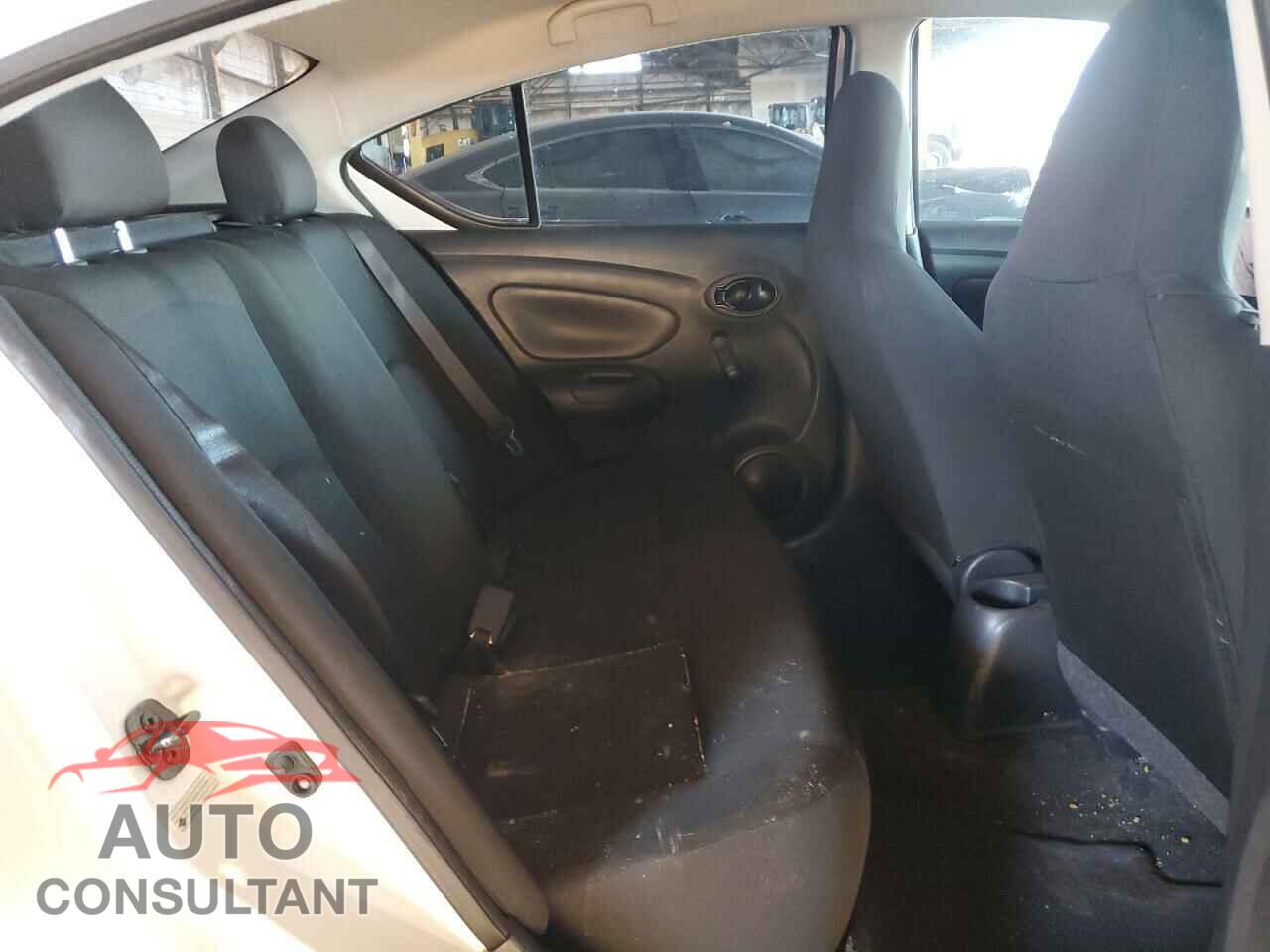 NISSAN VERSA 2017 - 3N1CN7AP3HL814244