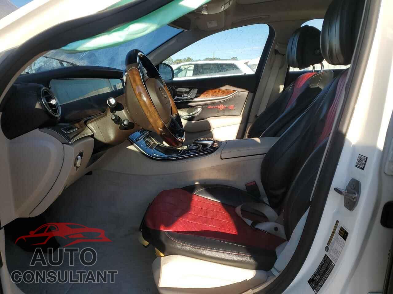 MERCEDES-BENZ E-CLASS 2017 - WDDZF4KB0HA077264