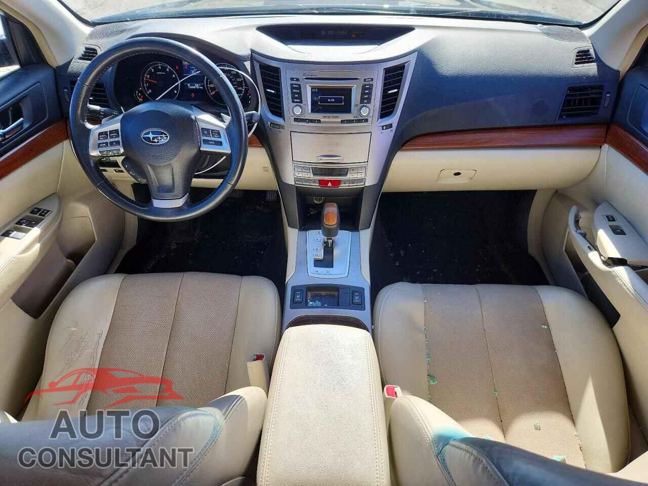 SUBARU OUTBACK 2014 - 4S4BRBLC2E3327470