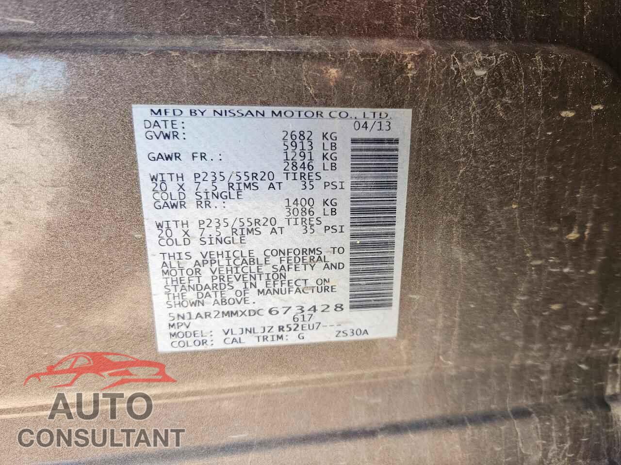NISSAN PATHFINDER 2013 - 5N1AR2MMXDC673428
