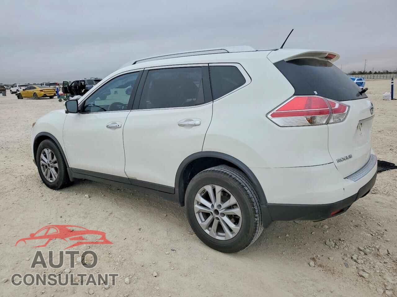 NISSAN ROGUE 2015 - KNMAT2MT0FP589787