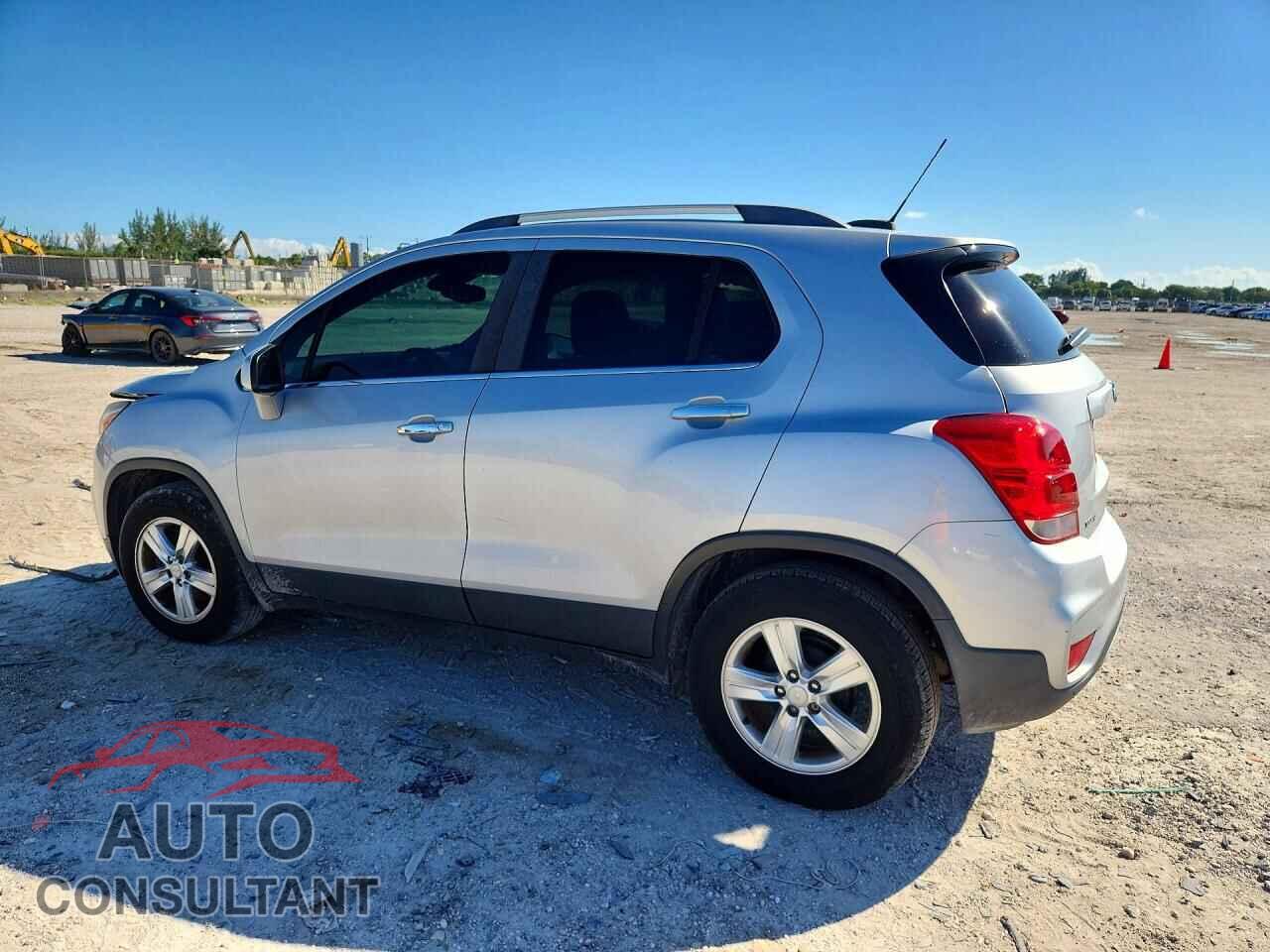 CHEVROLET TRAX 2017 - 3GNCJLSB8HL272666
