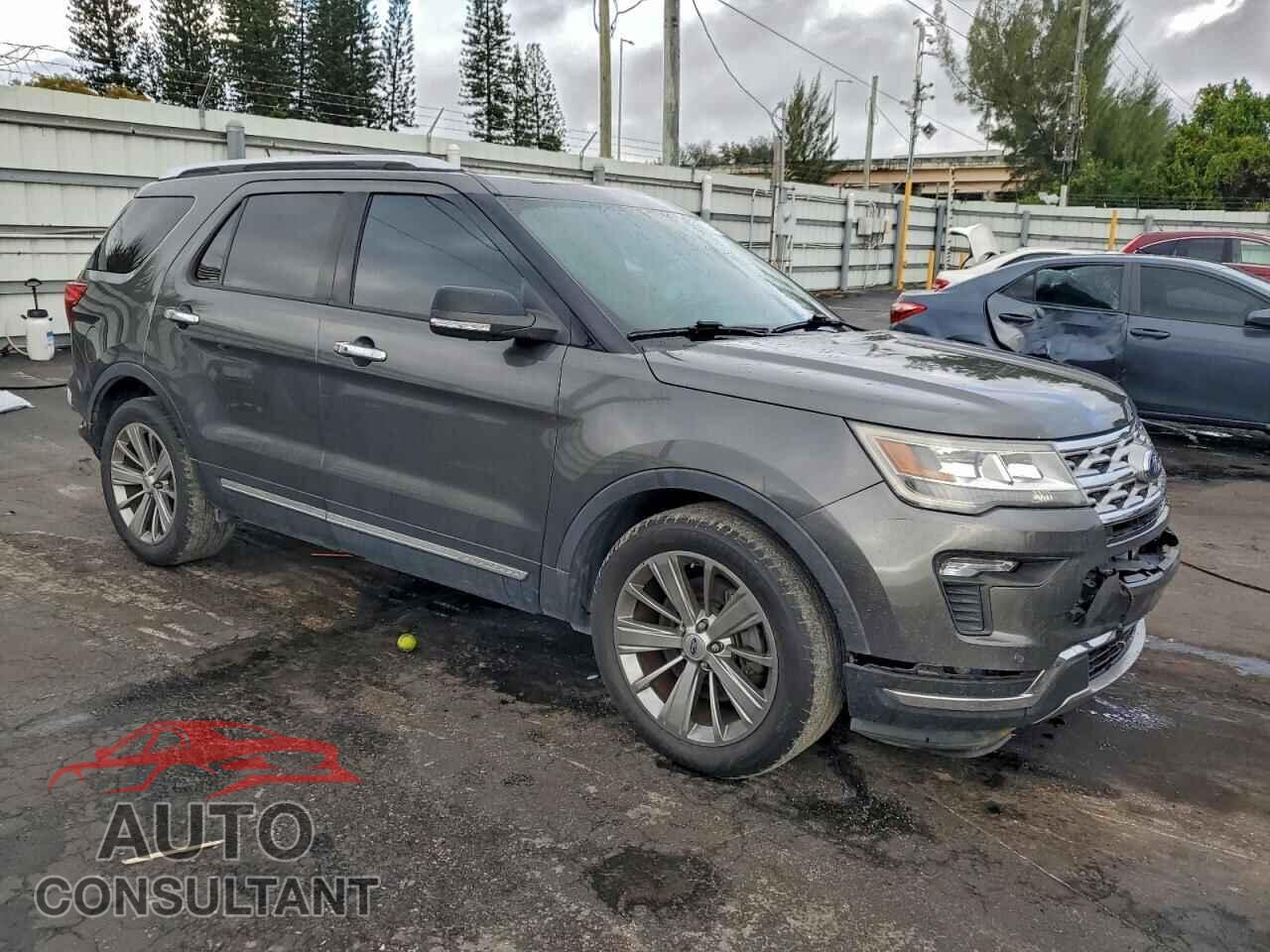 FORD EXPLORER 2018 - 1FM5K7F8XJGB32967