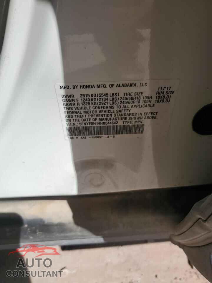 HONDA PILOT 2017 - 5FNYF5H14HB044642