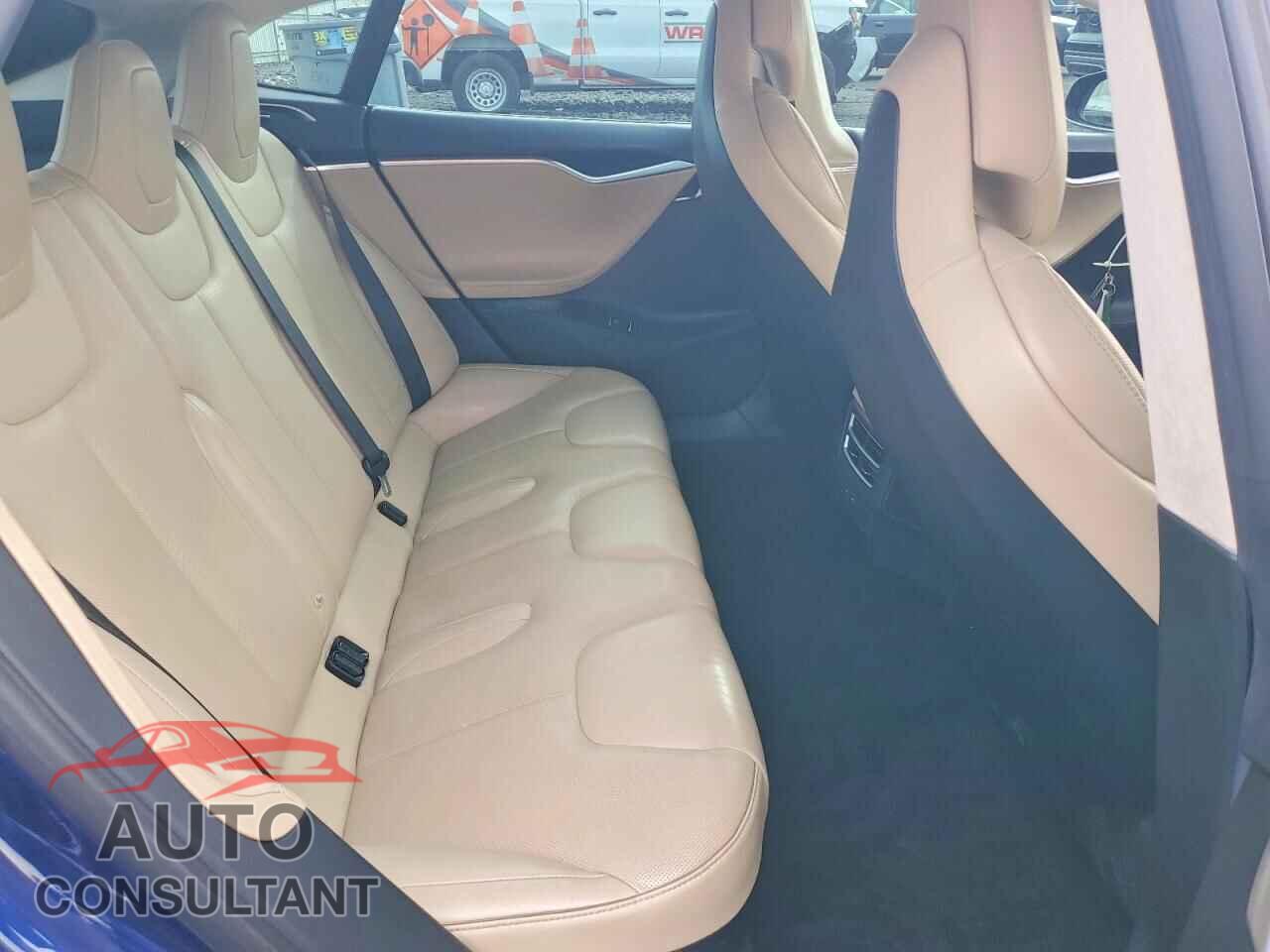 TESLA MODEL S 2017 - 5YJSA1E27HF180273
