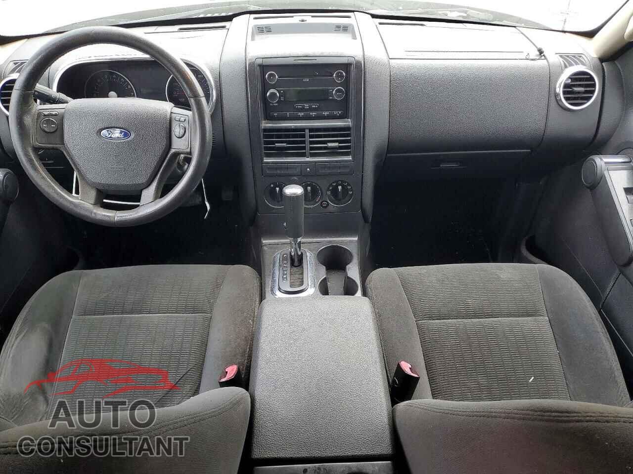 FORD EXPLORER 2009 - 1FMEU63E29UA21017