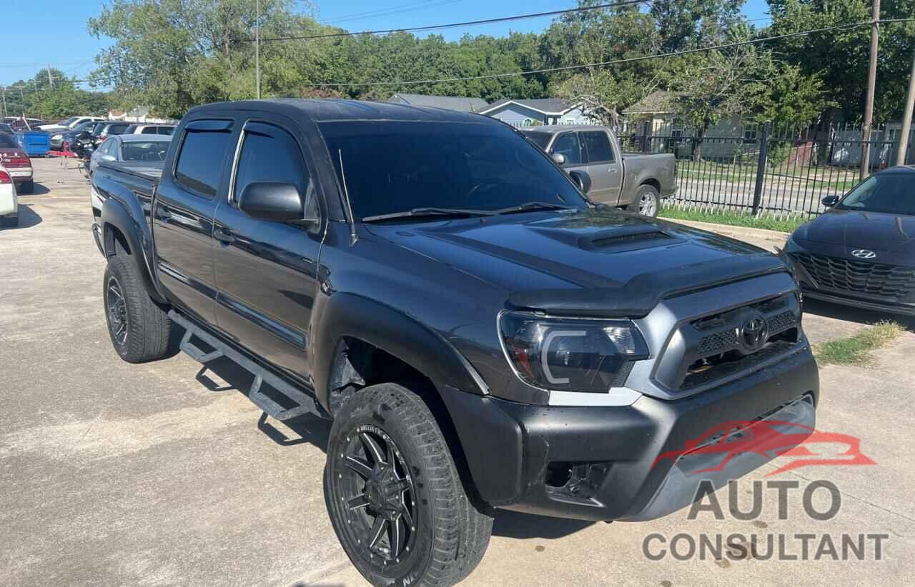 TOYOTA TACOMA 2015 - 5TFJU4GN9FX081369