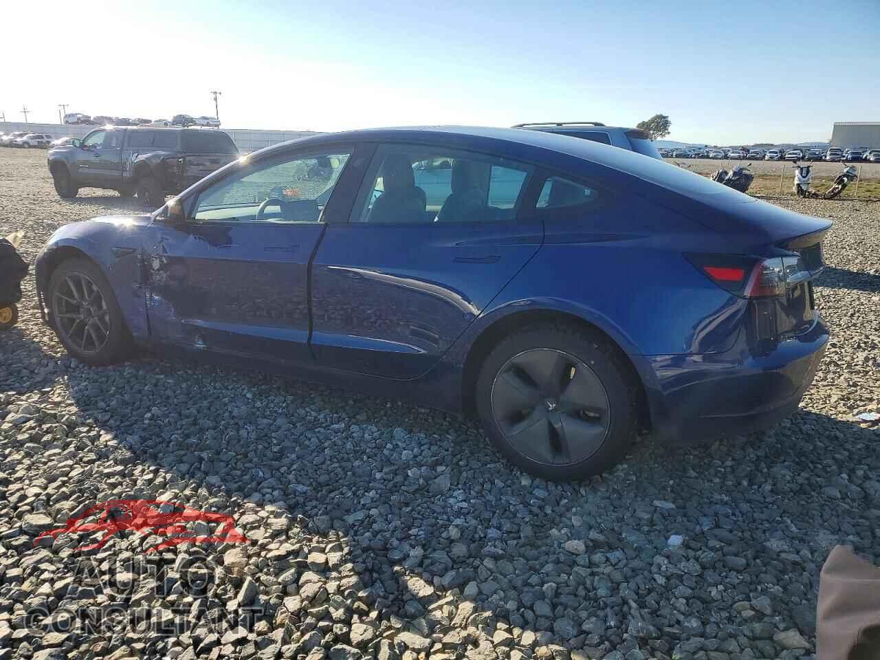 TESLA MODEL 3 2023 - 5YJ3E1EA9PF451042