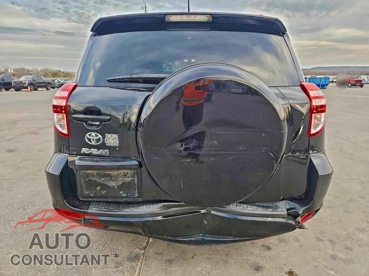 TOYOTA RAV4 2011 - 2T3ZF4DV7BW095934