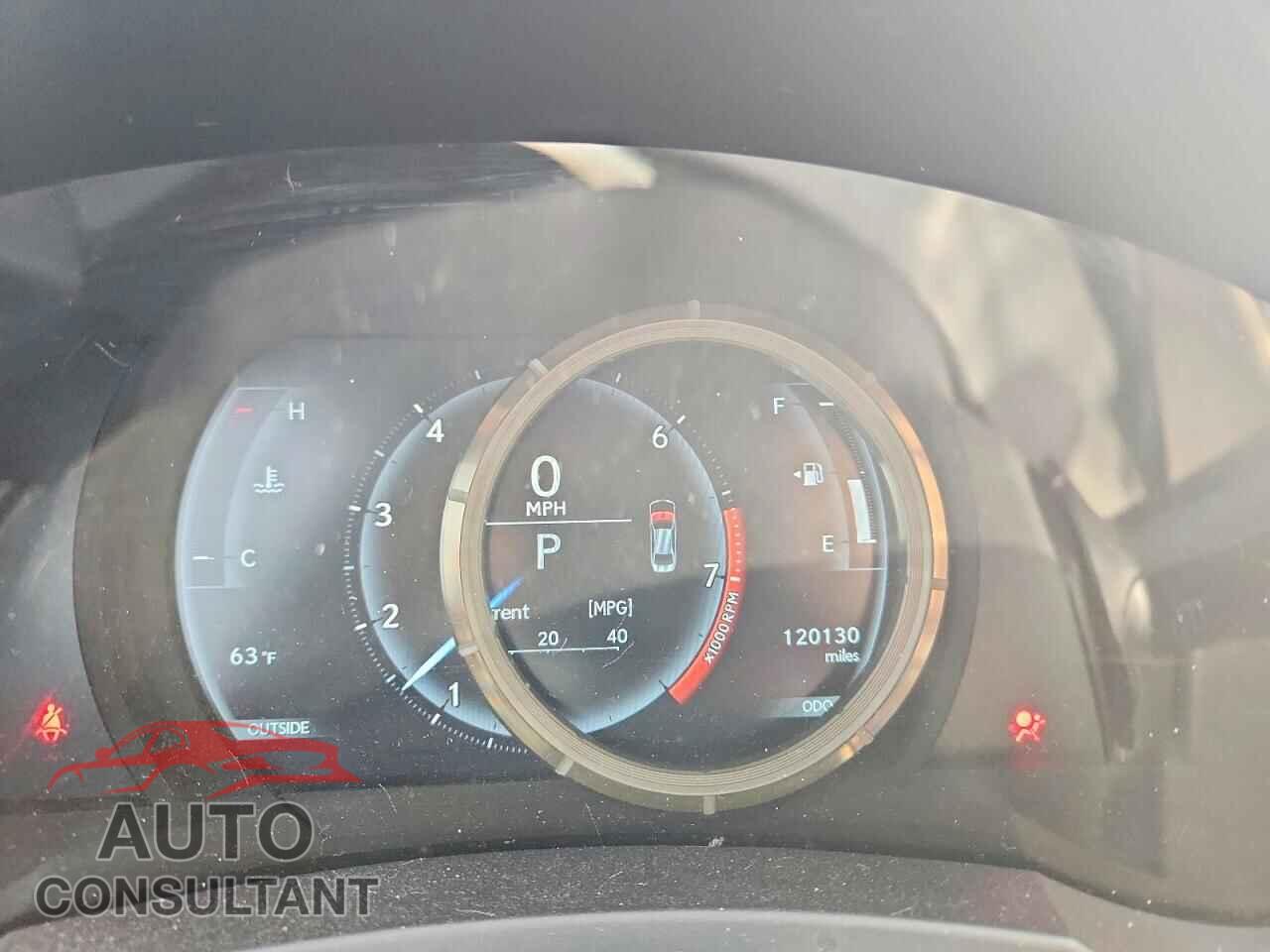 LEXUS IS 2014 - JTHBE1D25E5014125