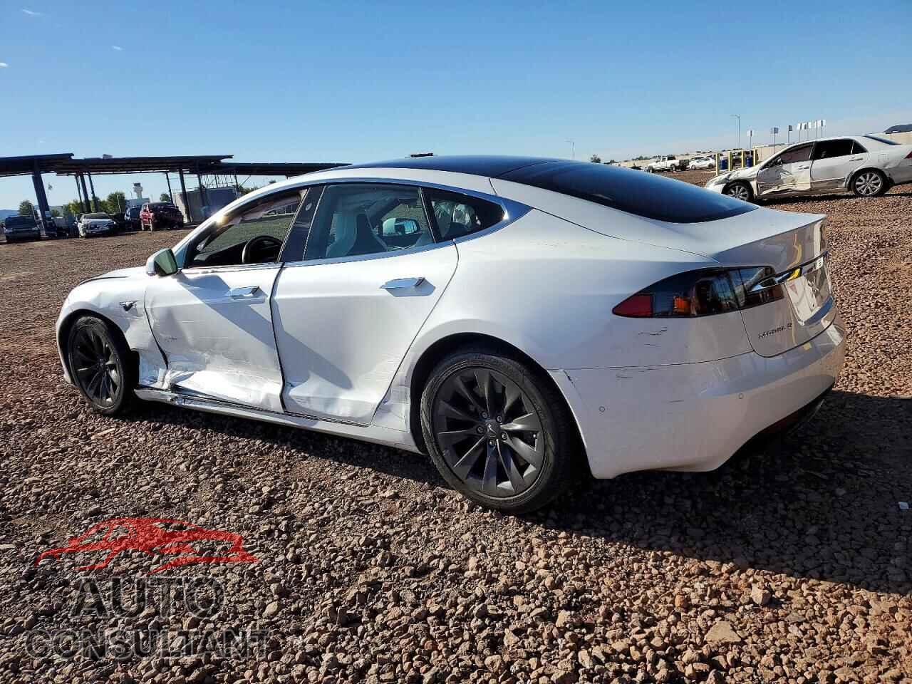 TESLA MODEL S 2018 - 5YJSA1E2XJF282933