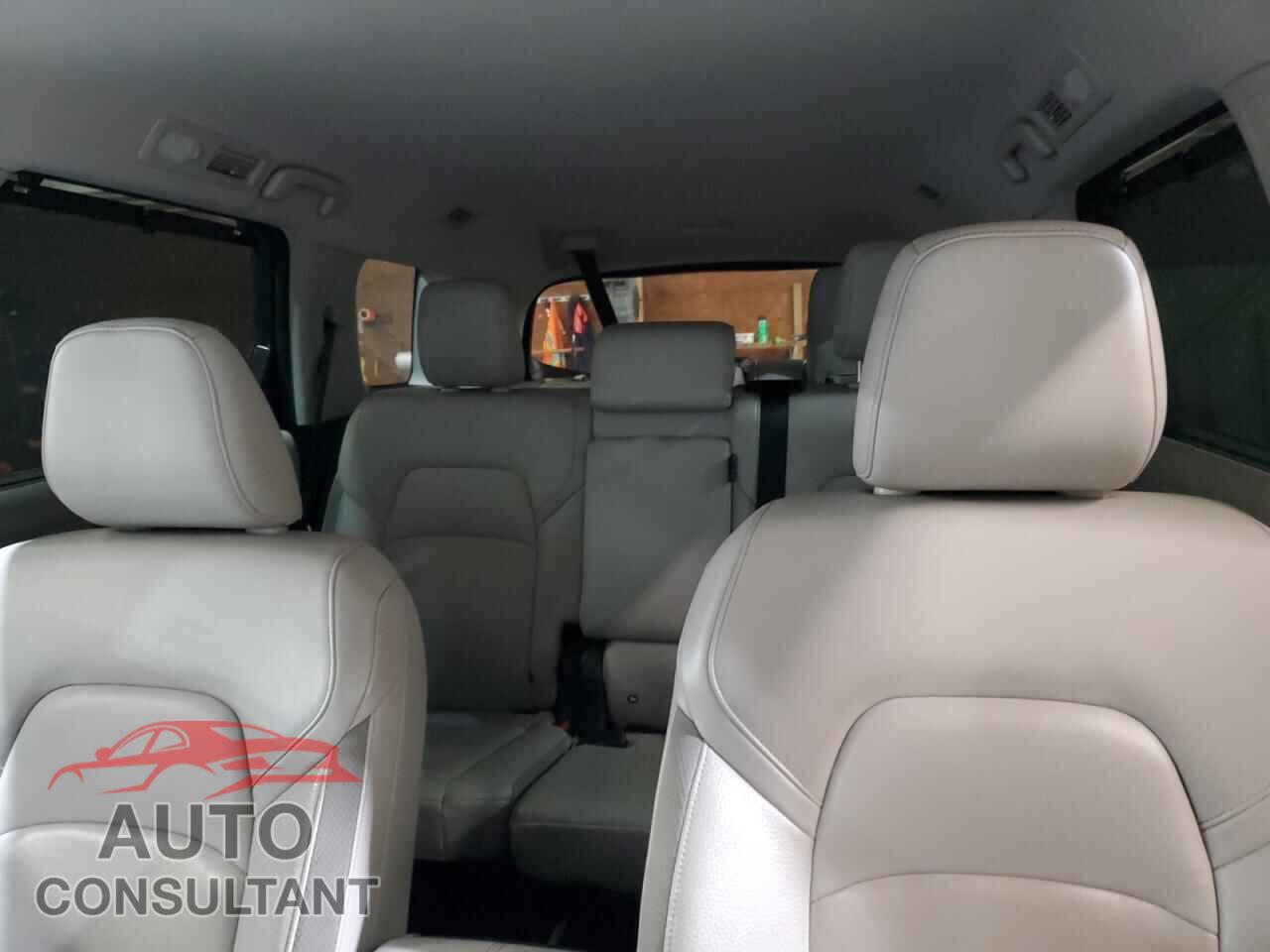 NISSAN PATHFINDER 2022 - 5N1DR3CC1NC251433