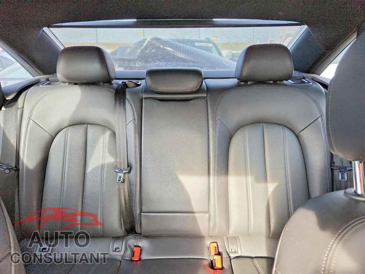 AUDI A6 2013 - WAUHGAFC0DN143803