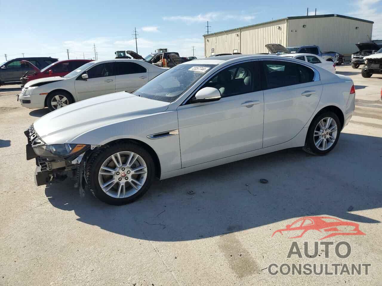 JAGUAR XE 2018 - SAJAD4FX8JCP32379