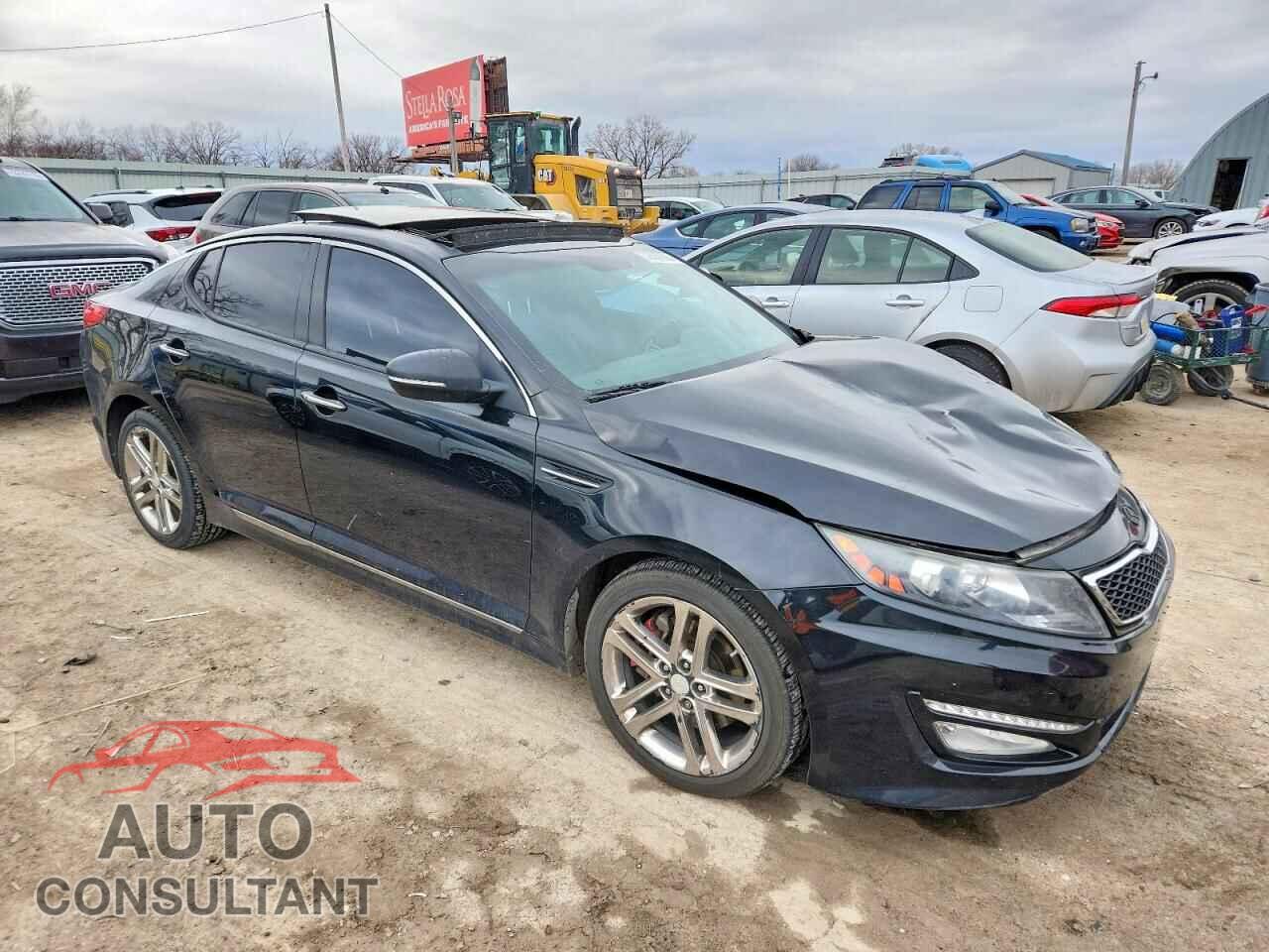 KIA OPTIMA 2013 - 5XXGR4A66DG101269