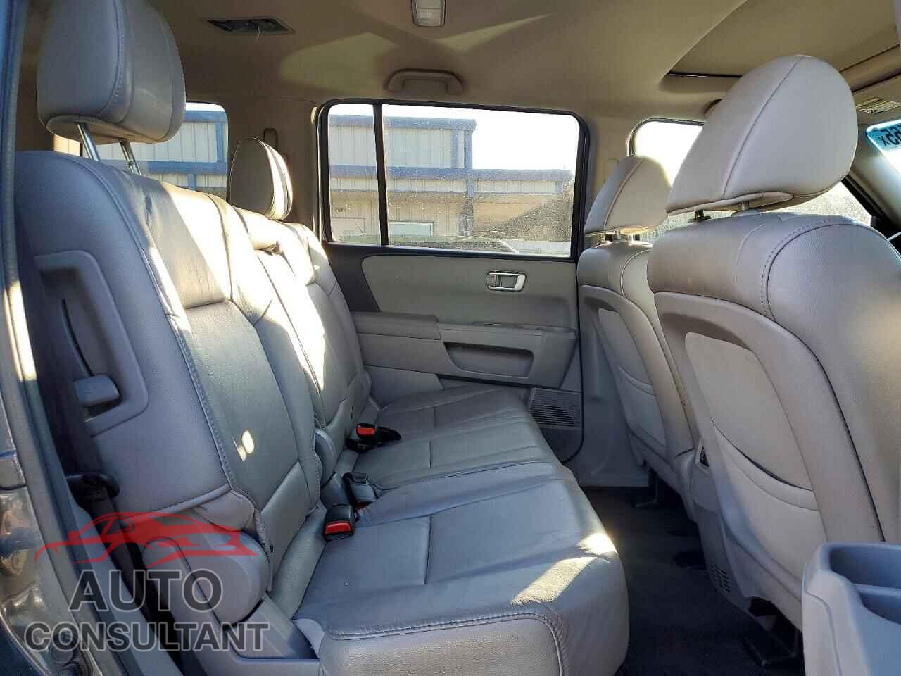 HONDA PILOT 2012 - 5FNYF3H57CB032324