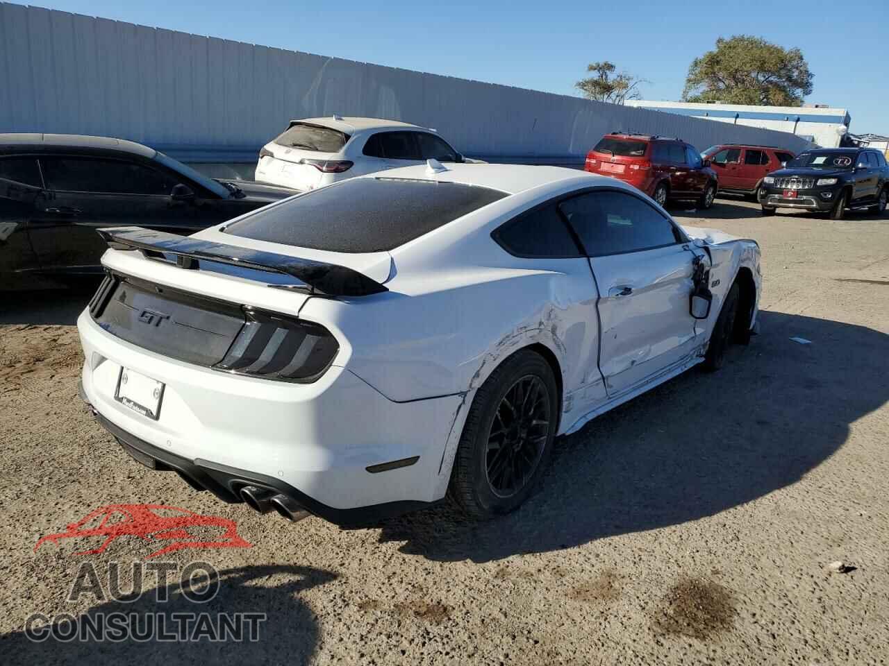 FORD MUSTANG 2021 - 1FA6P8CF3M5113671