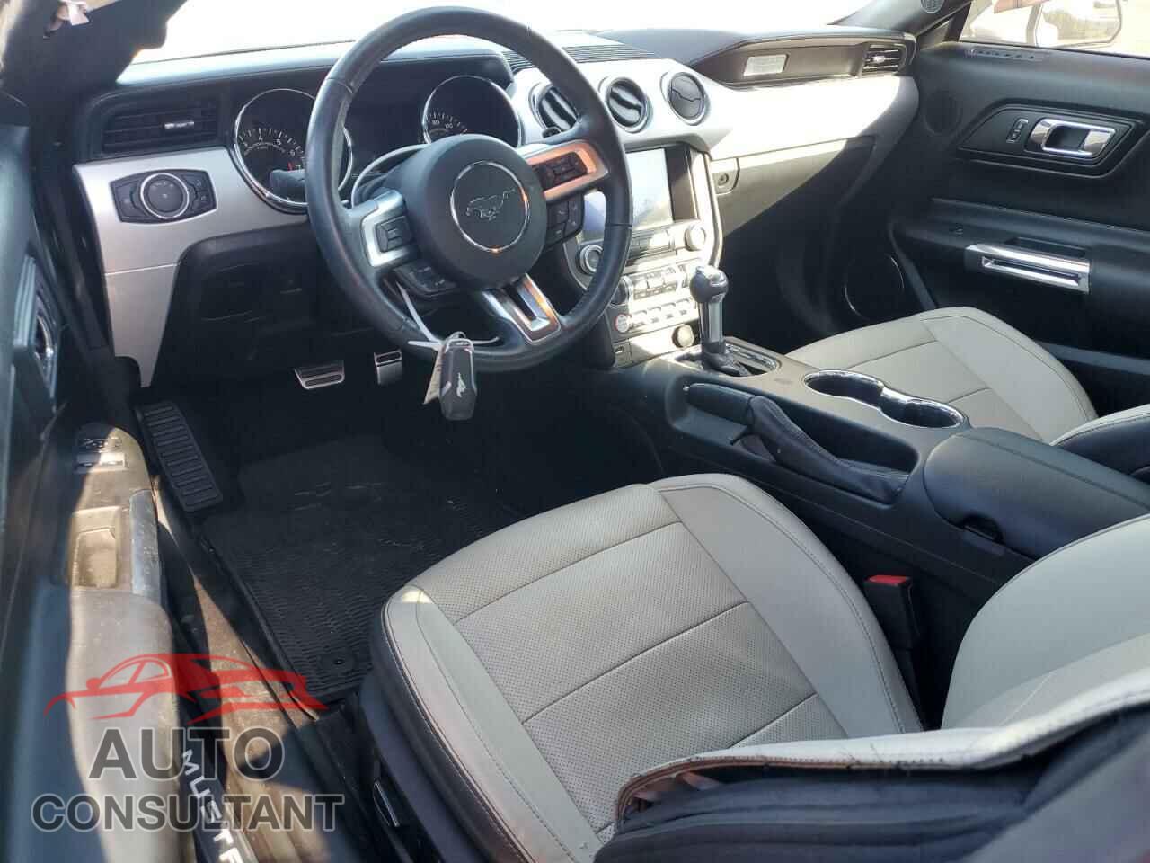 FORD MUSTANG 2017 - 1FA6P8CFXH5264786