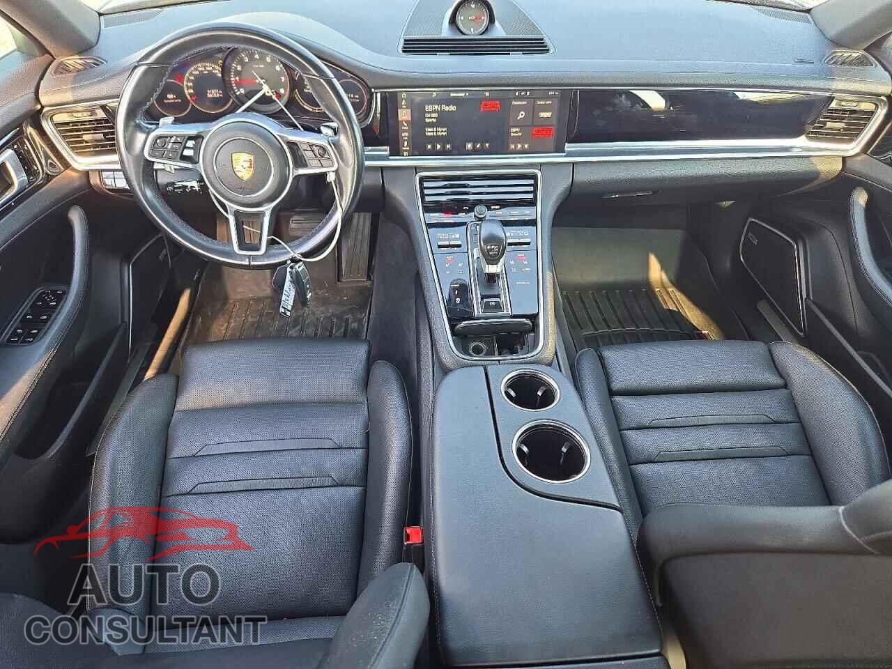 PORSCHE PANAMERA 2018 - WP0AA2A77JL113100