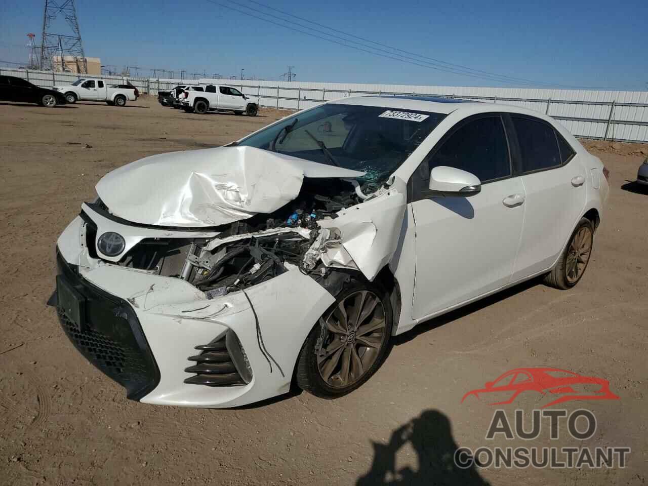 TOYOTA COROLLA 2018 - 5YFBURHE9JP805603