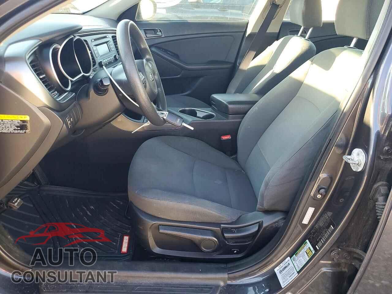 KIA OPTIMA 2015 - KNAGM4A79F5630307