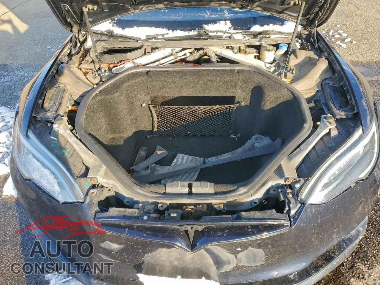 TESLA MODEL S 2014 - 5YJSA1H14EFP38367
