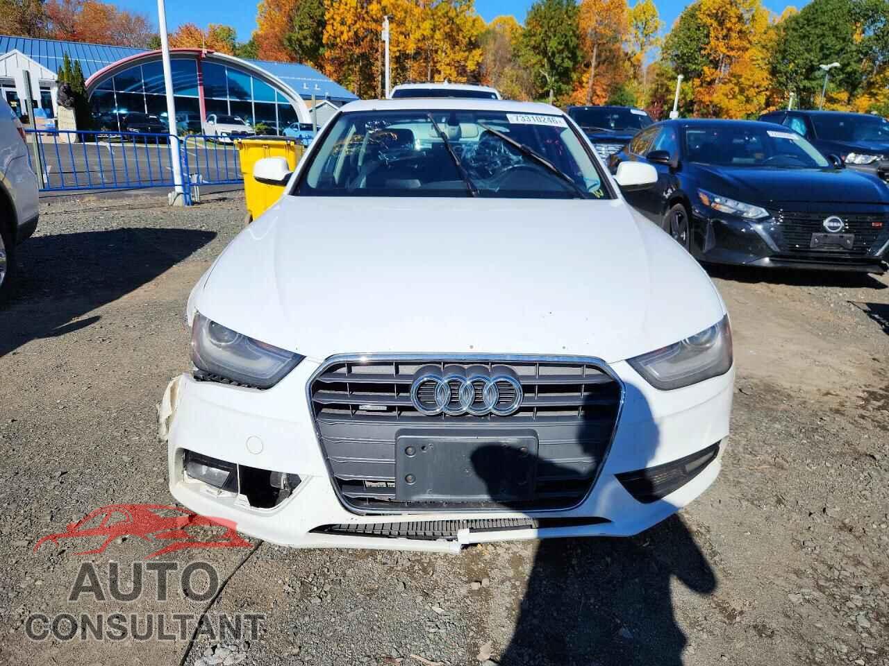 AUDI A4 2013 - WAUFFAFL2DN006839