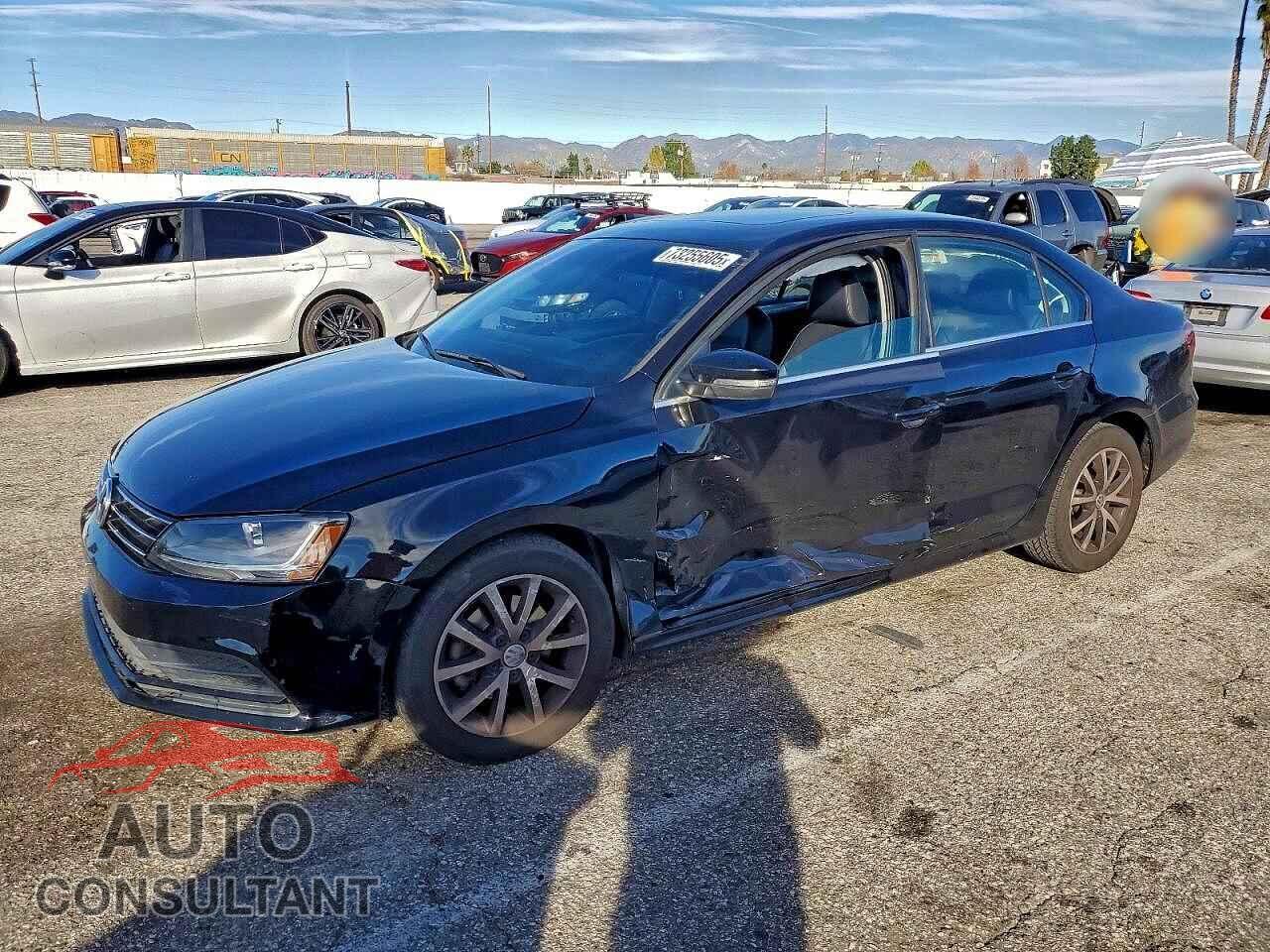 VOLKSWAGEN JETTA 2017 - 3VWDB7AJ5HM411458